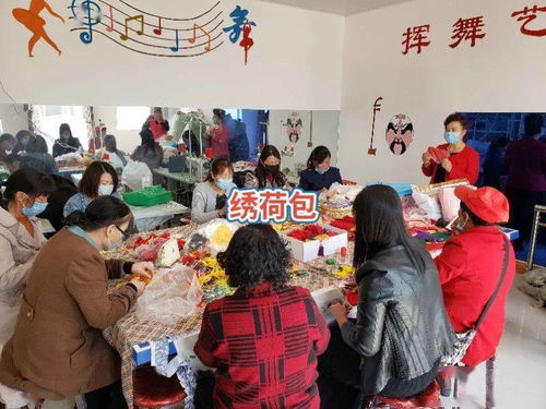 青春扶貧 點亮千里之外的家庭燈火,留住呵護成長的溫暖母愛
